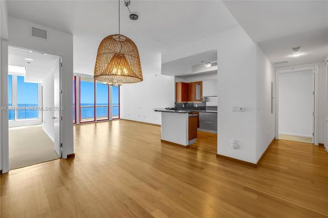 100 S Pointe Dr 1608, Miami Beach, FL 33139