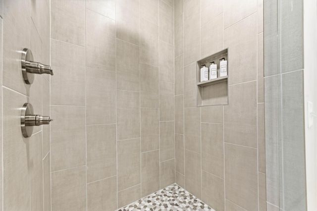 3 E Via Roma St, Wichita, KS 67230