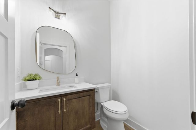3 E Via Roma St, Wichita, KS 67230