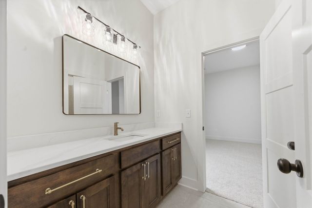 3 E Via Roma St, Wichita, KS 67230