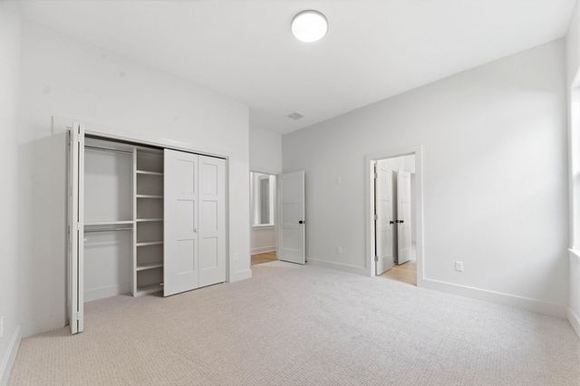 3 E Via Roma St, Wichita, KS 67230