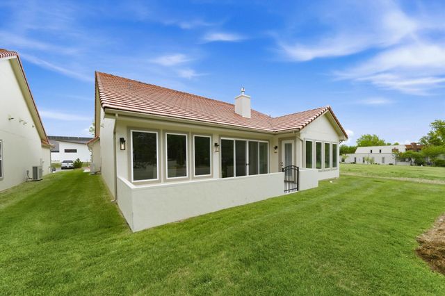 3 E Via Roma St, Wichita, KS 67230