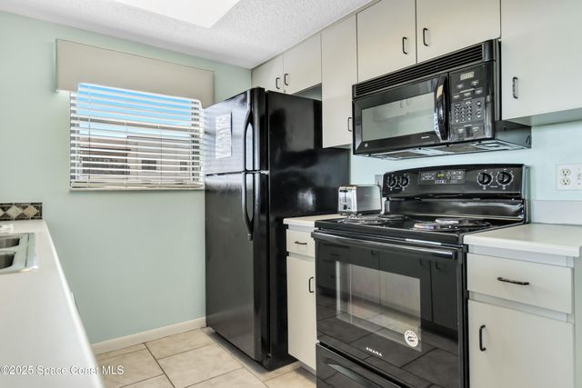 7400 Ridgewood Avenue 208, Cape Canaveral, FL 32920