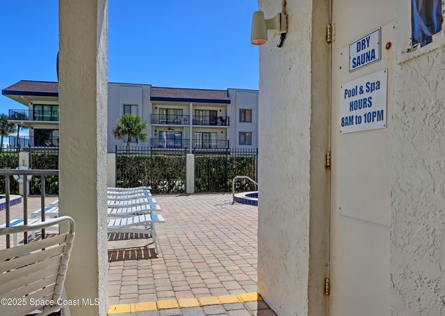 7400 Ridgewood Avenue 208, Cape Canaveral, FL 32920