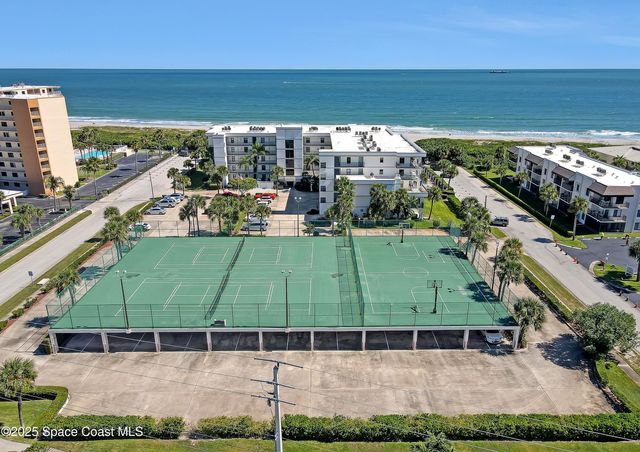 7400 Ridgewood Avenue 208, Cape Canaveral, FL 32920