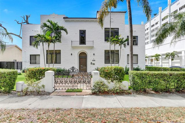 1656 Polk St 3, Hollywood, FL 33020