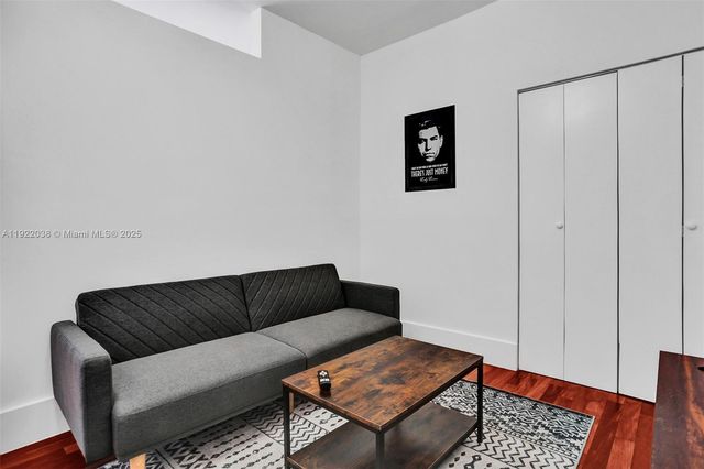 1656 Polk St 3, Hollywood, FL 33020