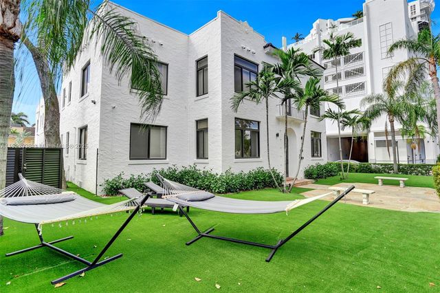 1656 Polk St 3, Hollywood, FL 33020