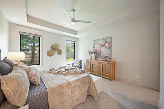 2705 W 74th Street, Prairie Village, KS 66208
