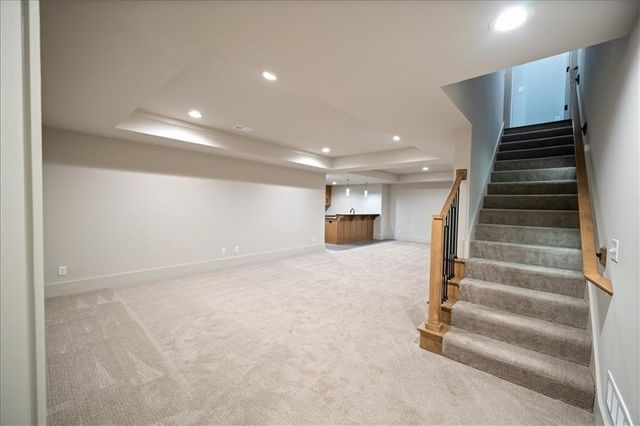 2705 W 74th Street, Prairie Village, KS 66208