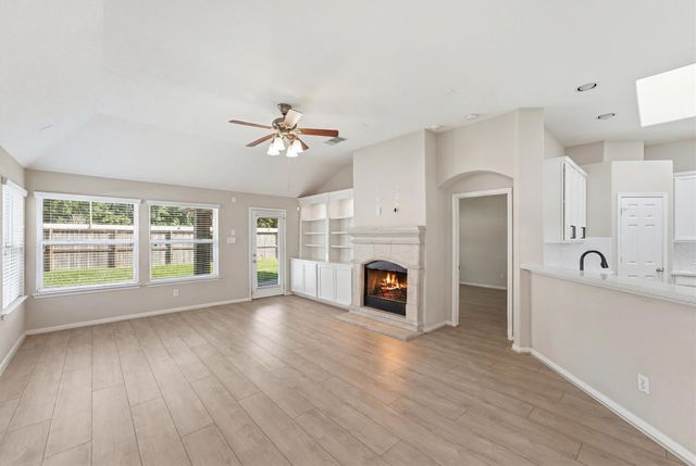 11422 English Rose Trail, Missouri City, TX 77459