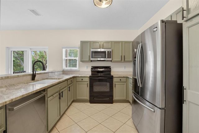 307 SUMMER CLOUDS PLACE, Brandon, FL 33511