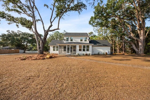5209 Seewee Road, Awendaw, SC 29429