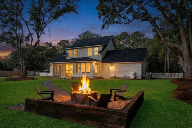 5209 Seewee Road, Awendaw, SC 29429