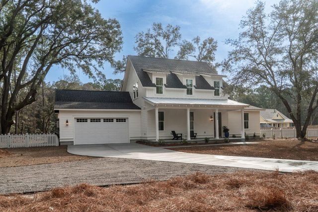 5209 Seewee Road, Awendaw, SC 29429