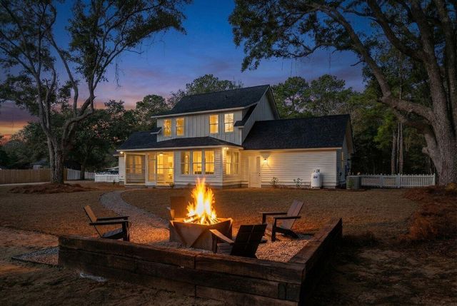 5209 Seewee Road, Awendaw, SC 29429