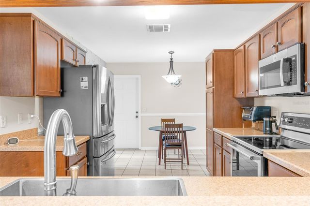 7516 CHAPELHILL DRIVE, Orlando, FL 32819