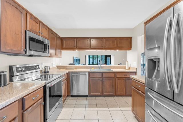 7516 CHAPELHILL DRIVE, Orlando, FL 32819