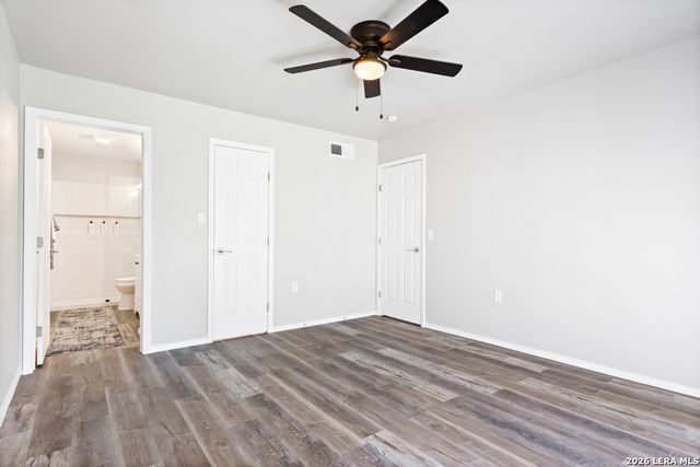 5582 Kissing Oak St., San Antonio, TX 78247