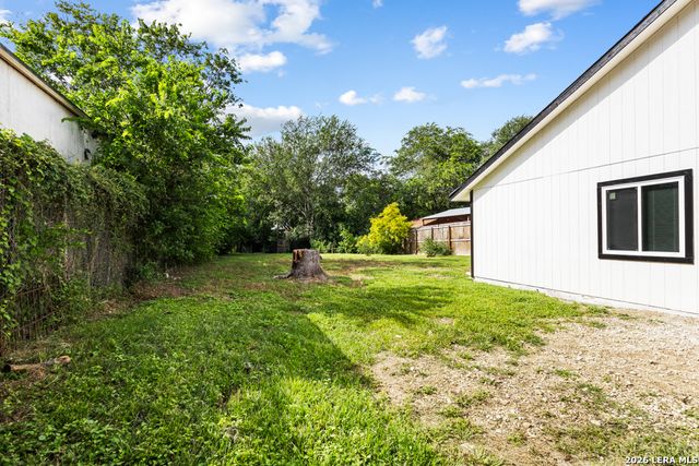 5582 Kissing Oak St., San Antonio, TX 78247