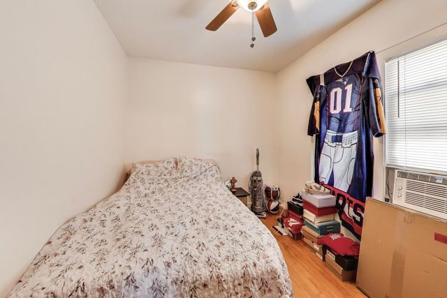 1008 Lathrop Avenue, Forest Park, IL 60130