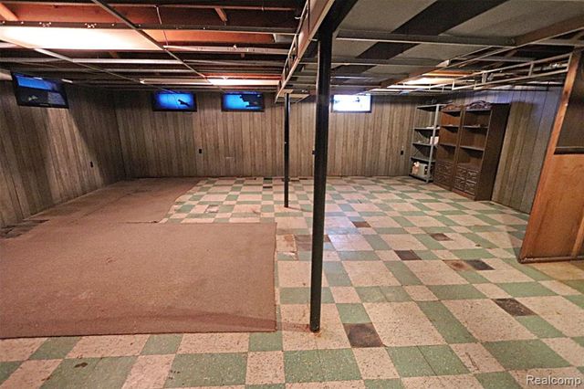 30261 Westfield Street, Livonia, MI 48150