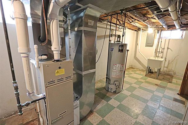 30261 Westfield Street, Livonia, MI 48150