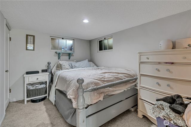 9106 Peacock Hill Avenue, Gig Harbor, WA 98332
