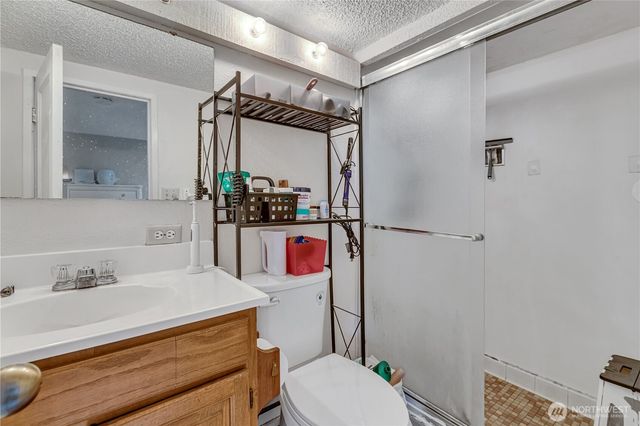 9106 Peacock Hill Avenue, Gig Harbor, WA 98332