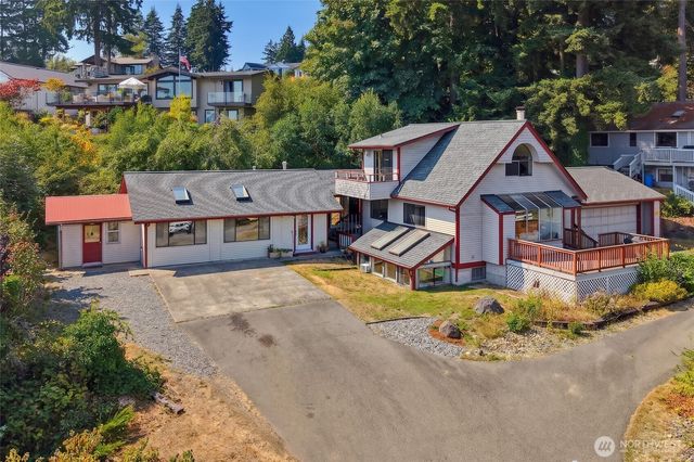 9106 Peacock Hill Avenue, Gig Harbor, WA 98332