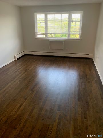 93 Sigwin Drive 93, Wallingford, CT 06492