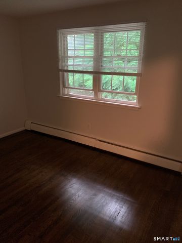 93 Sigwin Drive 93, Wallingford, CT 06492