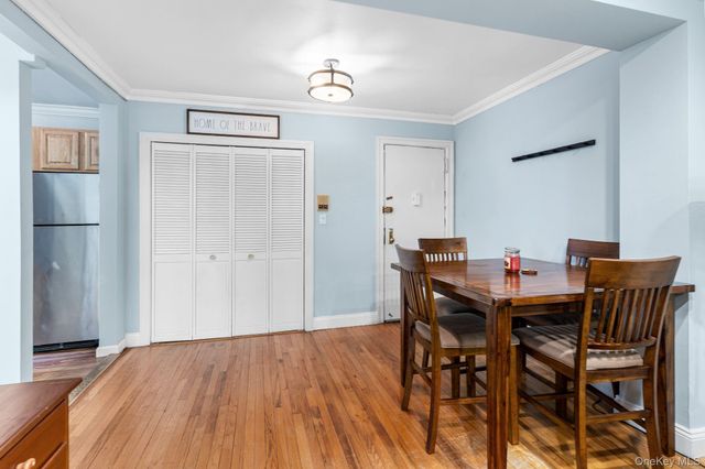 755 Bronx River Rd 4B, Bronxville, NY 10708
