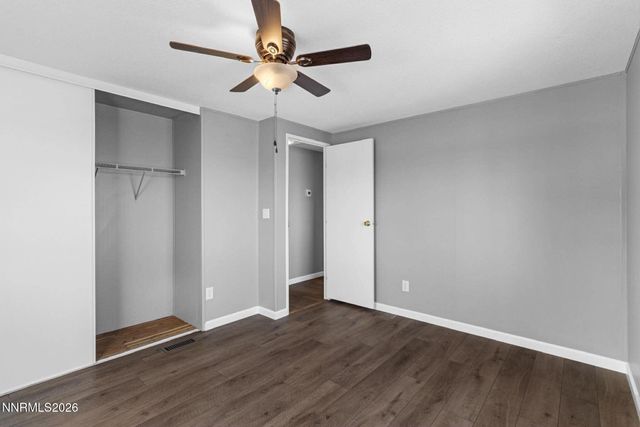 4900 Park Street, Silver Springs, NV 89429