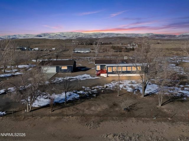 4900 Park Street, Silver Springs, NV 89429