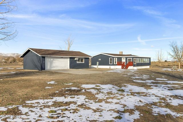 4900 Park Street, Silver Springs, NV 89429