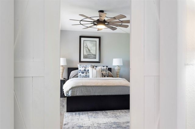 7430 SUNSHINE SKYWAY LANE S 405, St Petersburg, FL 33711
