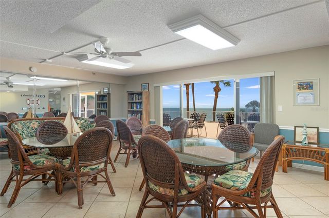 7430 SUNSHINE SKYWAY LANE S 405, St Petersburg, FL 33711