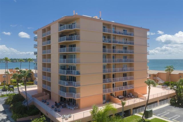 7430 SUNSHINE SKYWAY LANE S 405, St Petersburg, FL 33711