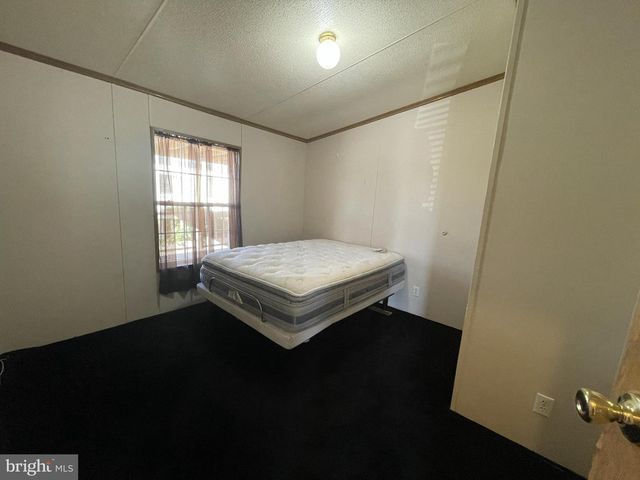 57-B TWIN MAPLES PARK, Myerstown, PA 17067