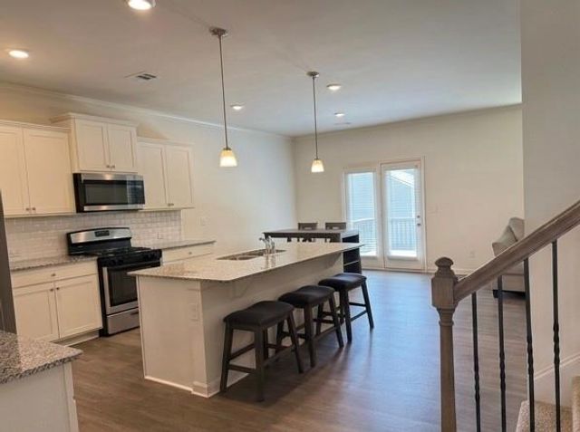 5634 Cricket Melody Lane, Flowery Branch, GA 30542