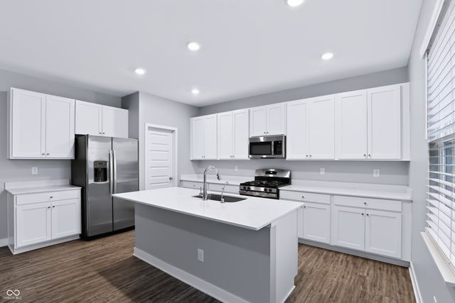 24 Hollister Way, Cicero, IN 46034