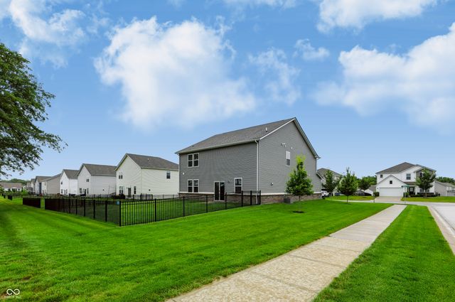 24 Hollister Way, Cicero, IN 46034