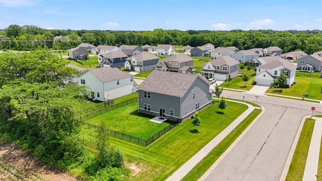 24 Hollister Way, Cicero, IN 46034