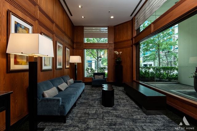 400 E Ohio Street 2302, Chicago, IL 60611