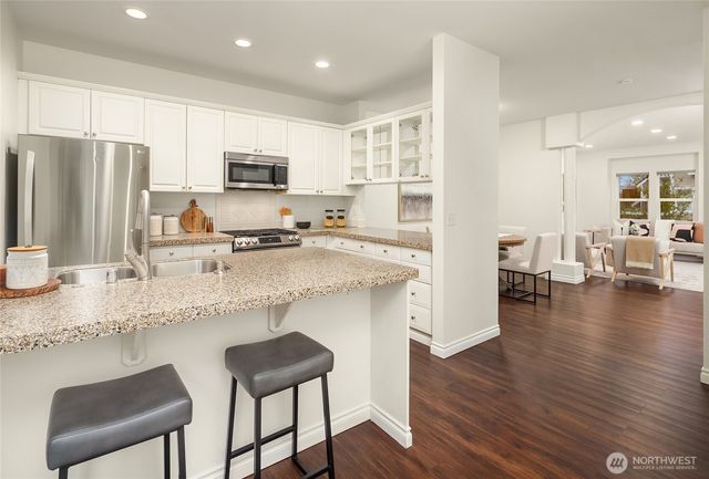 755 NW Juniper Street, Issaquah, WA 98027