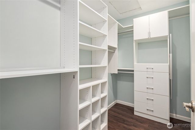 755 NW Juniper Street, Issaquah, WA 98027