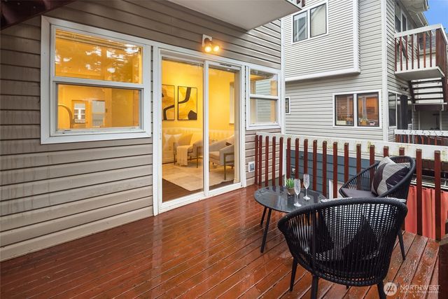 755 NW Juniper Street, Issaquah, WA 98027