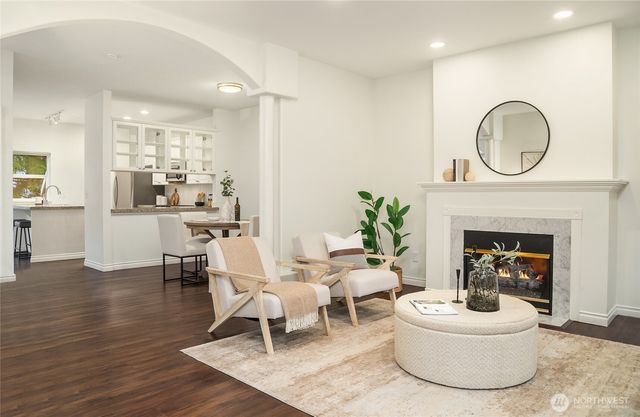 755 NW Juniper Street, Issaquah, WA 98027