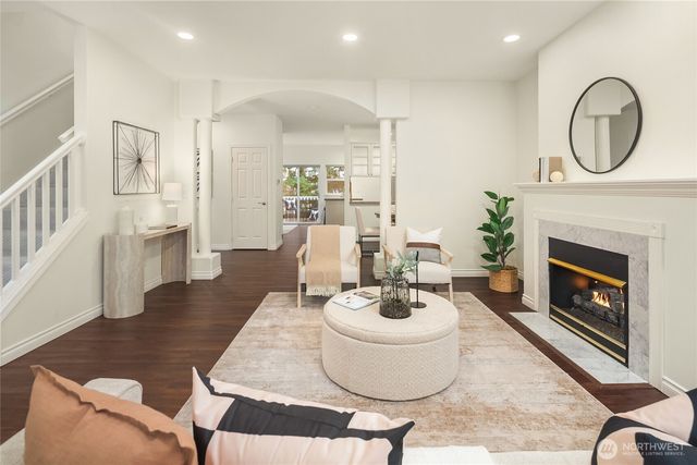 755 NW Juniper Street, Issaquah, WA 98027